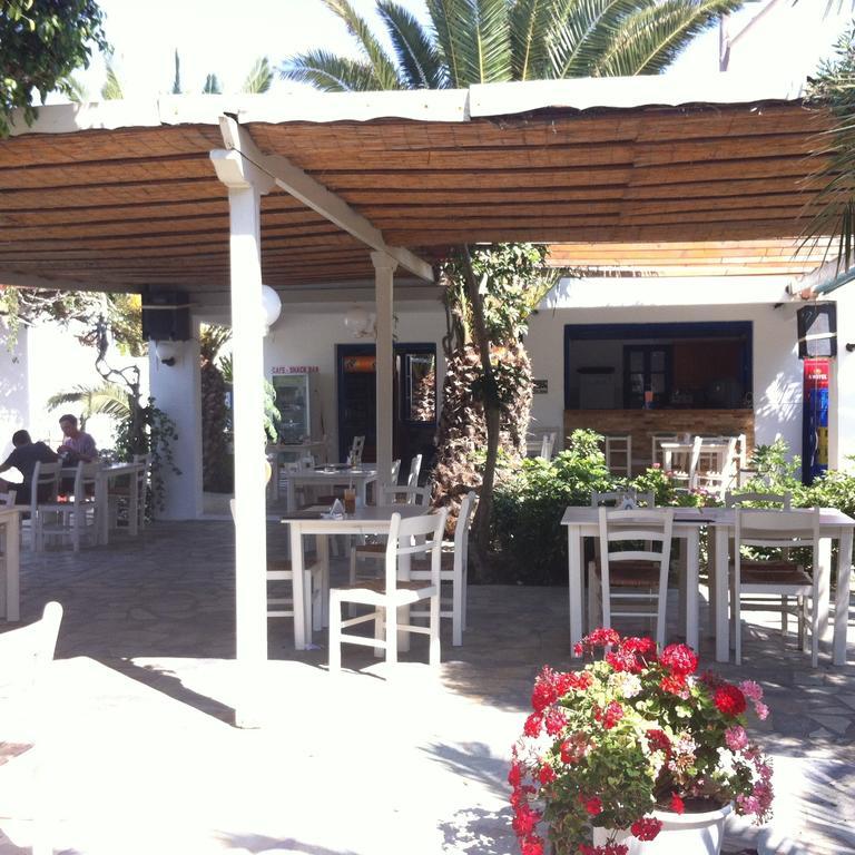 Hotel Plaka Camping Naxos Exterior foto